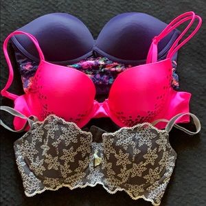 Victoria’s Secret bra lot 34B/32C
